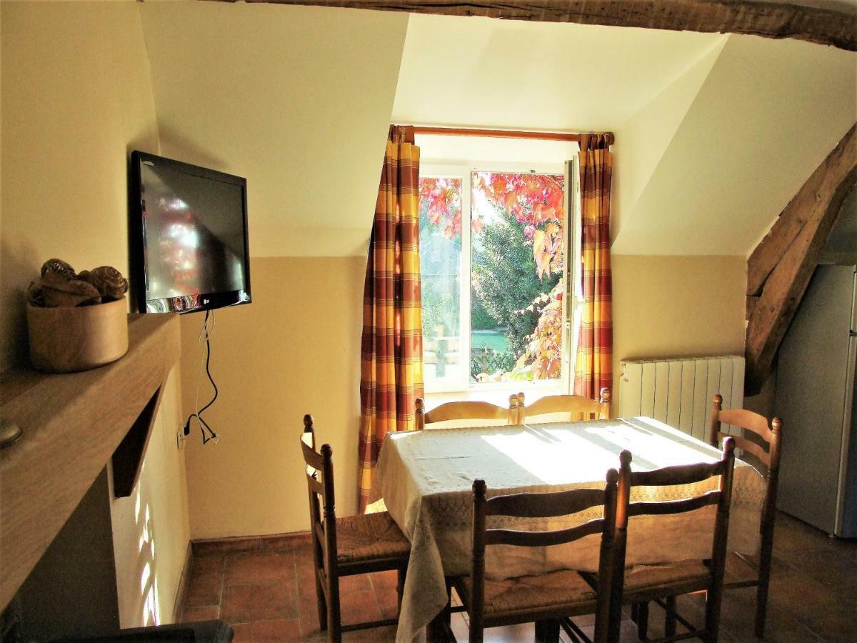 Le Glycine A Manoir Sainte Cecile Appartement Juvigny-Val-d'Andaine Buitenkant foto